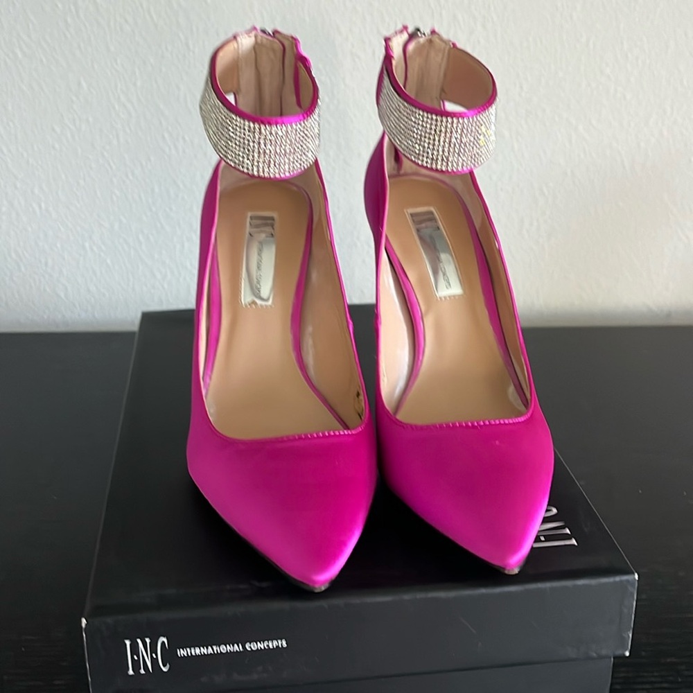 Inc international Concept shoes